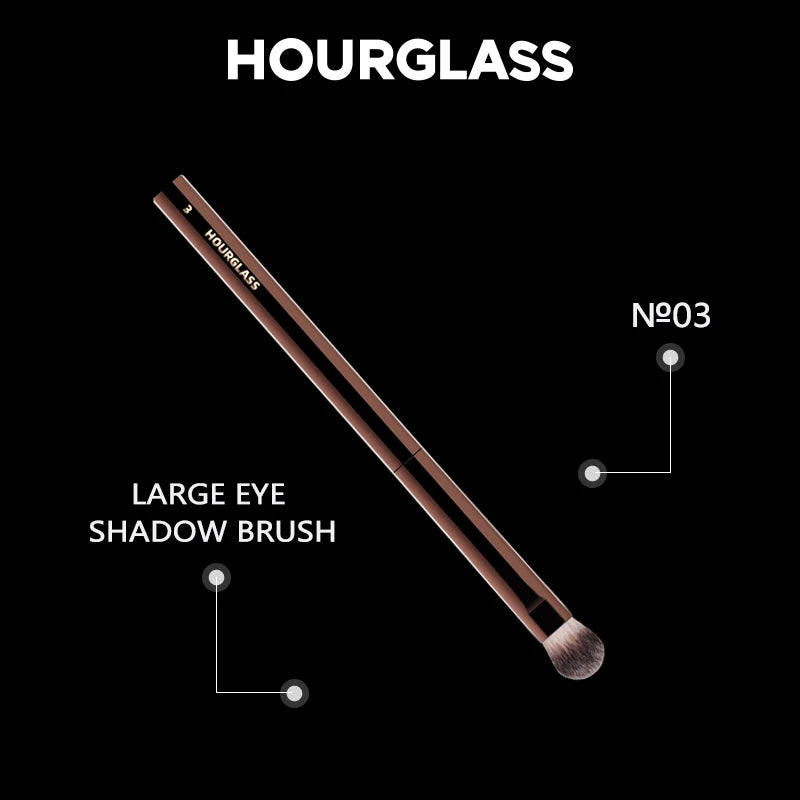Hourglass No.3 All Over Shadow Brush – Soft Fiber Eye Brush Eye Makeup Brush PLUSH