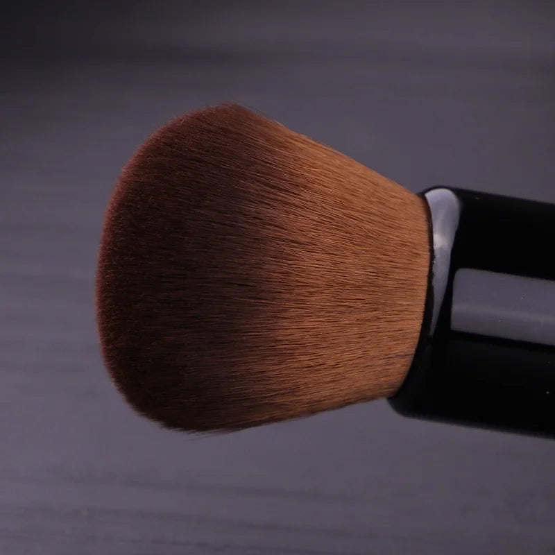 Powder Makeup Brush – Wood Handle Soft Round Dense Bristle Makeup Brush PLUSH