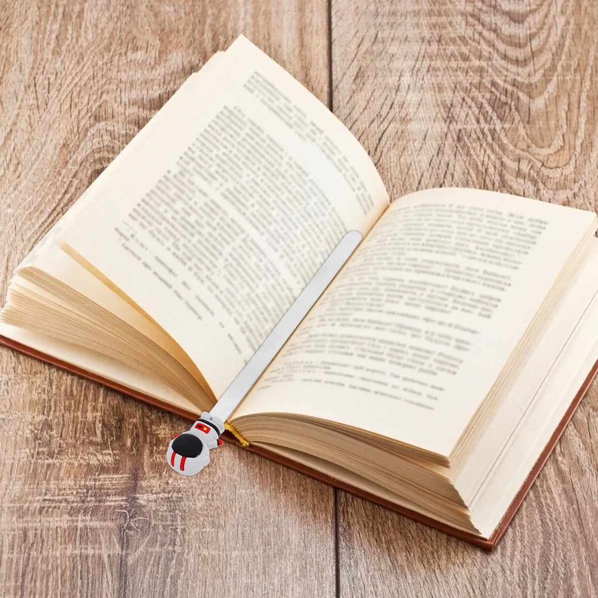 Astronaut Bookmark – Cute Cartoon Page Marker for Students Novelty Bookmark PLUSH