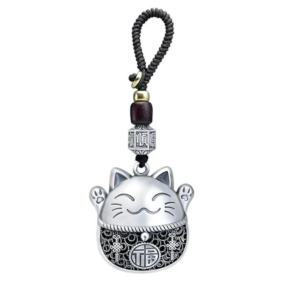 Maneki Neko Lucky Cat Key Chain – Chinese Style Charm Pendant Charm Key Chain PLUSH Maneki Neko Keychain