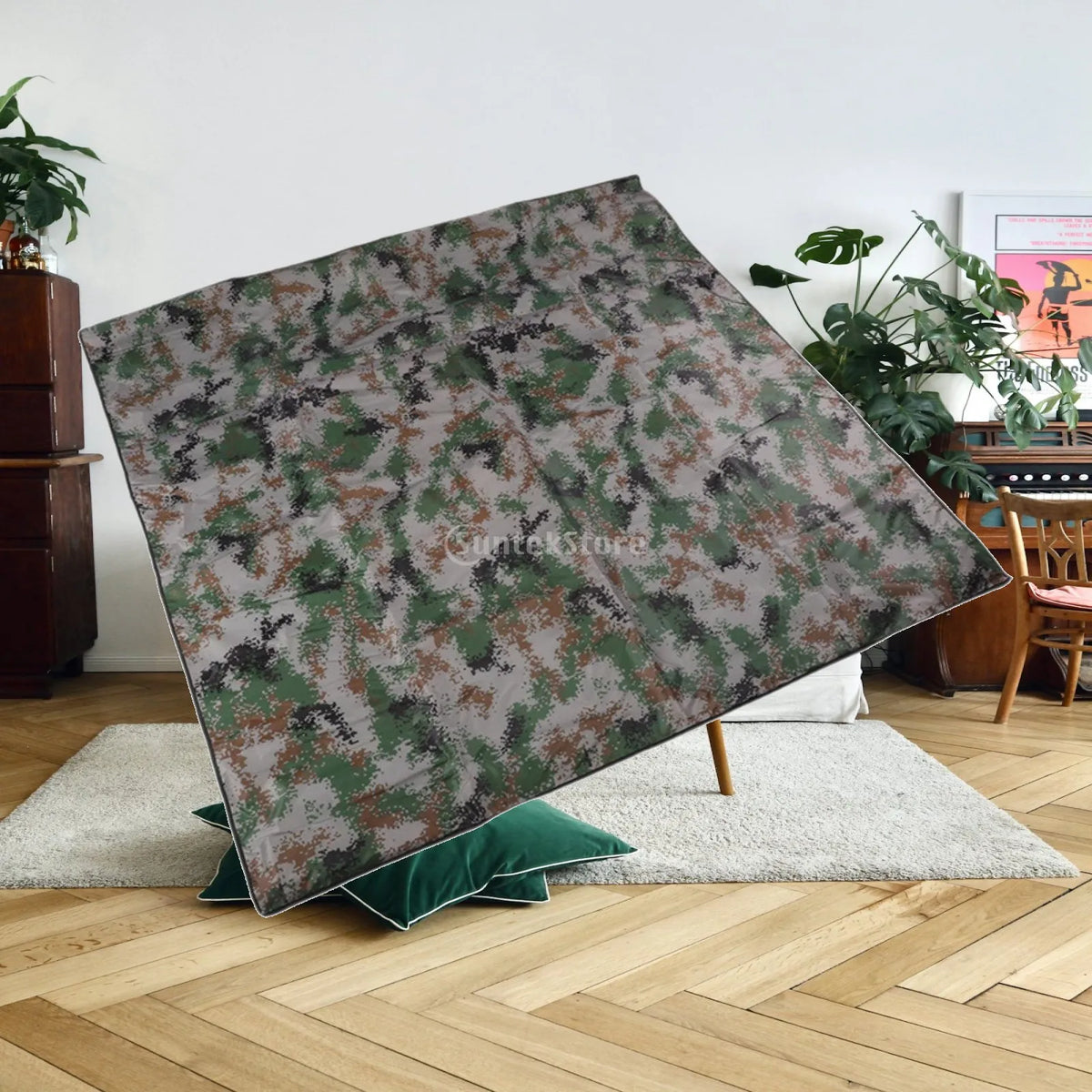 Survival Blanket – Insulated Camping & Hiking Emergency Mat Emergency Camping Blanket PLUSH 2mx2m
