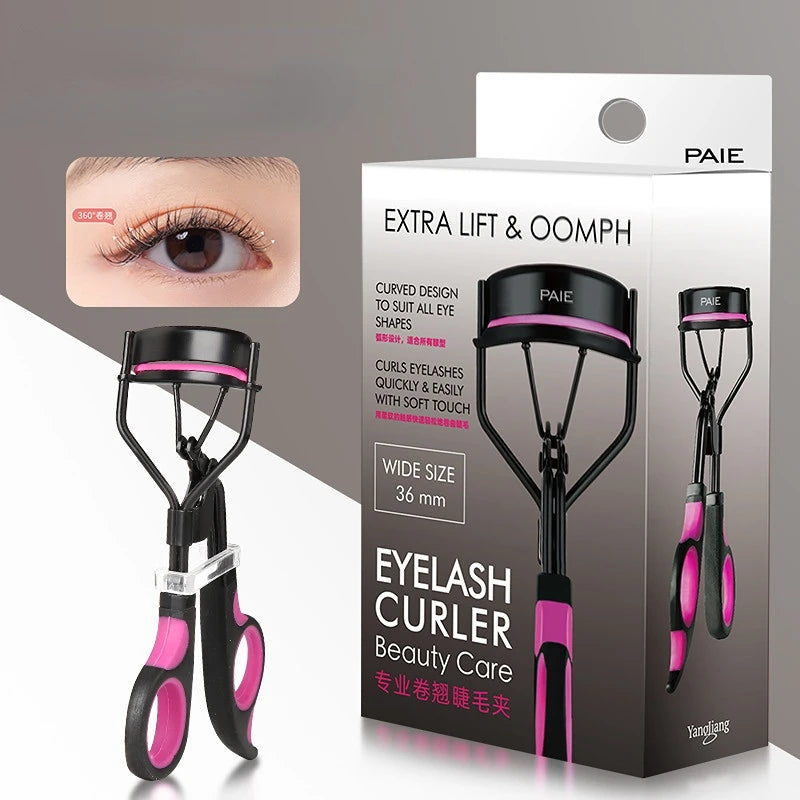 Professional Eyelash Curler – Fits All Eye Shapes Eyelash Curler PLUSH
