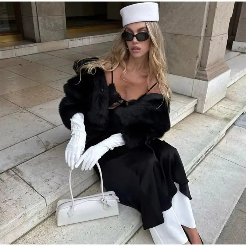 French Pillbox Beret Hat – Vintage Flat Cap for Women & Men Pillbox Beret Hat PLUSH