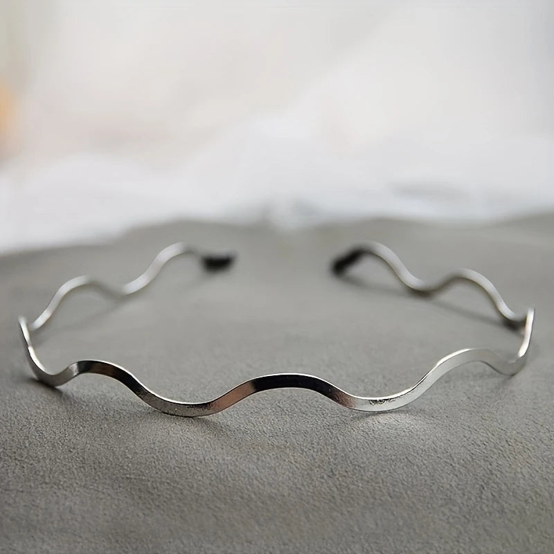 Women's Elegant Wave Hairband – Zinc Alloy Hair Accessory Wave Tiara Hairband PLUSH