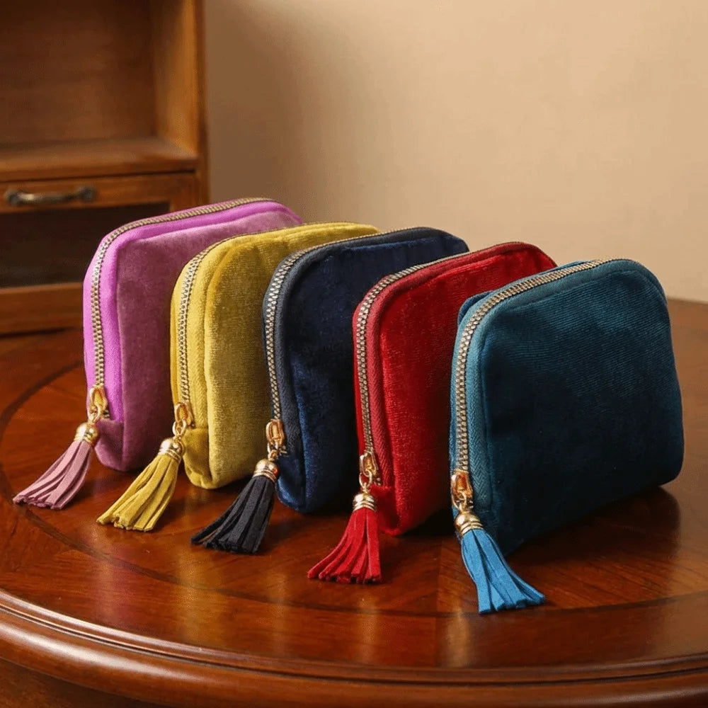 6-Layer Portable Jewelry Storage Bag – Anti-Scratch Zipper Jewelry Storage Bag PLUSH