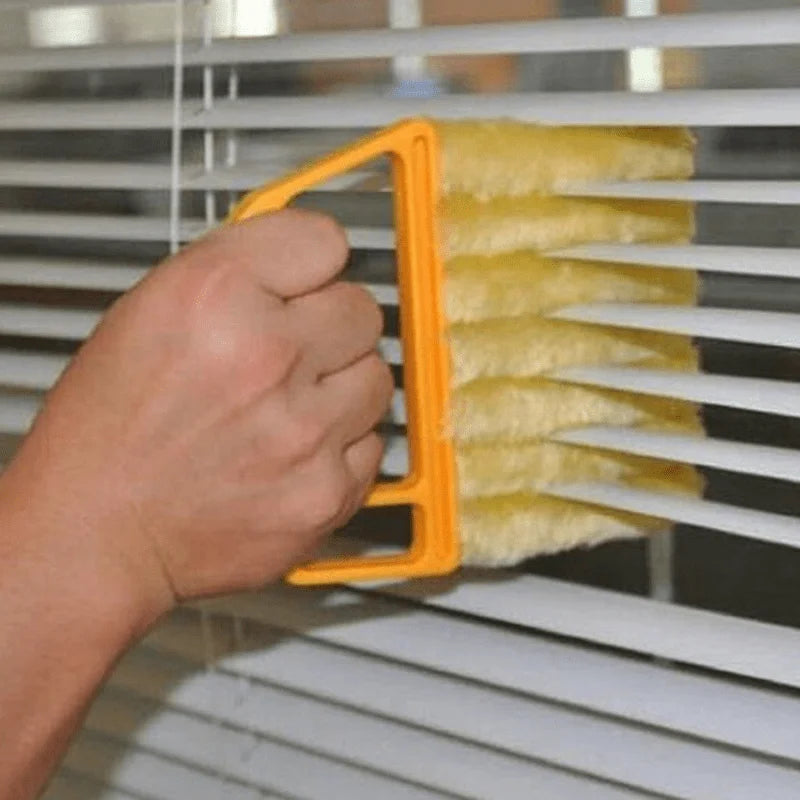 7-Finger Microfiber Blind & Window Cleaning Brush – Washable Blind Cleaning Brush PLUSH