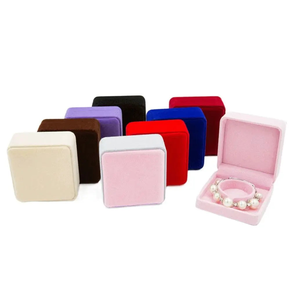 Small Velvet Jewelry Box – Bangle & Bracelet Gift Box Jewelry Gift Box PLUSH