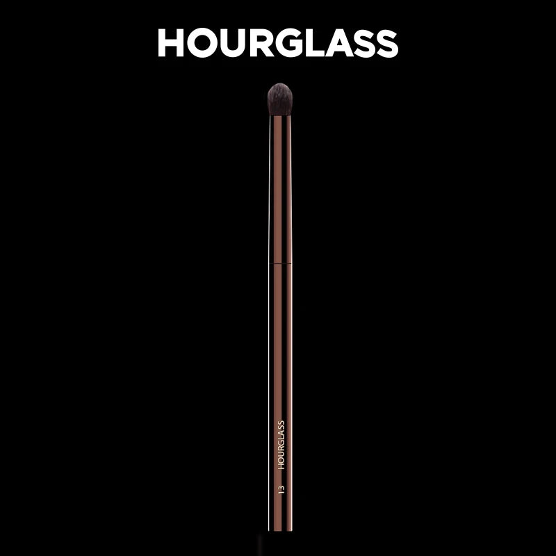 Hourglass No.13 Precision Smudge Eye Brush – Soft Fiber Eye Makeup Brush PLUSH