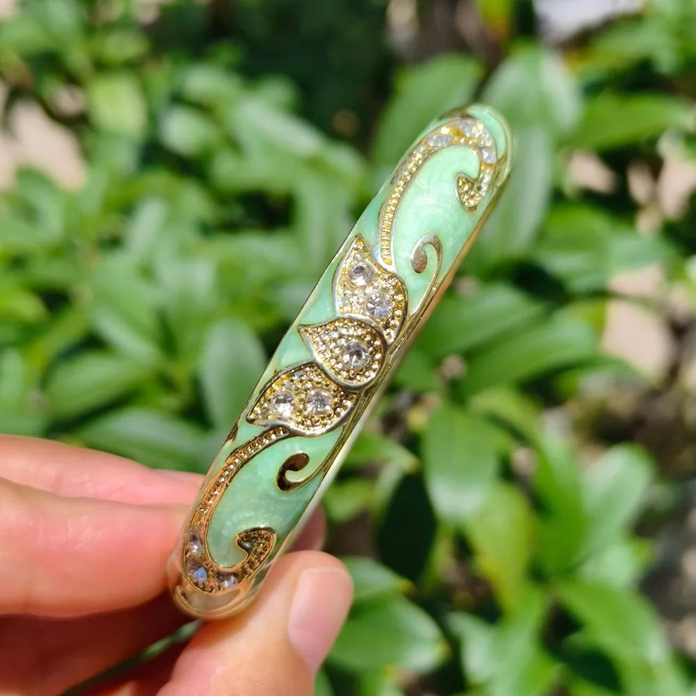 Cloisonné Crown Bangle – Vintage Bohemian Gold-Tone Bracelet Enamel Bangle Bracelet PLUSH 13
