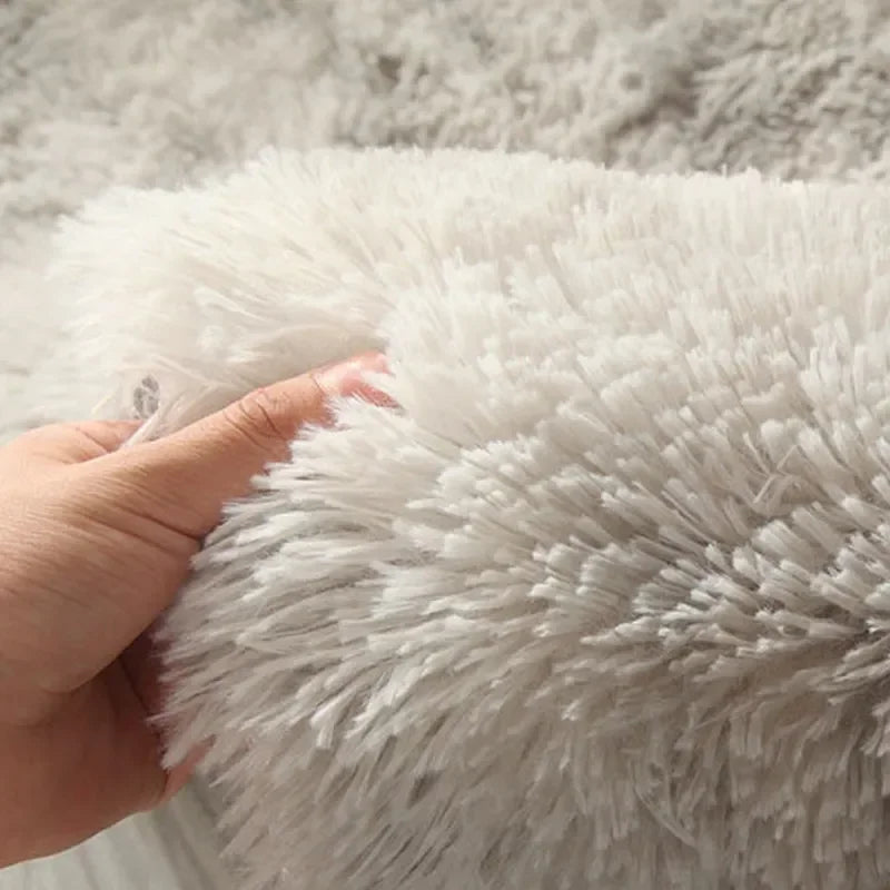 Super Soft Round Plush Rug – Thick Pile Fluffy Home Décor Plush Area Rug PLUSH