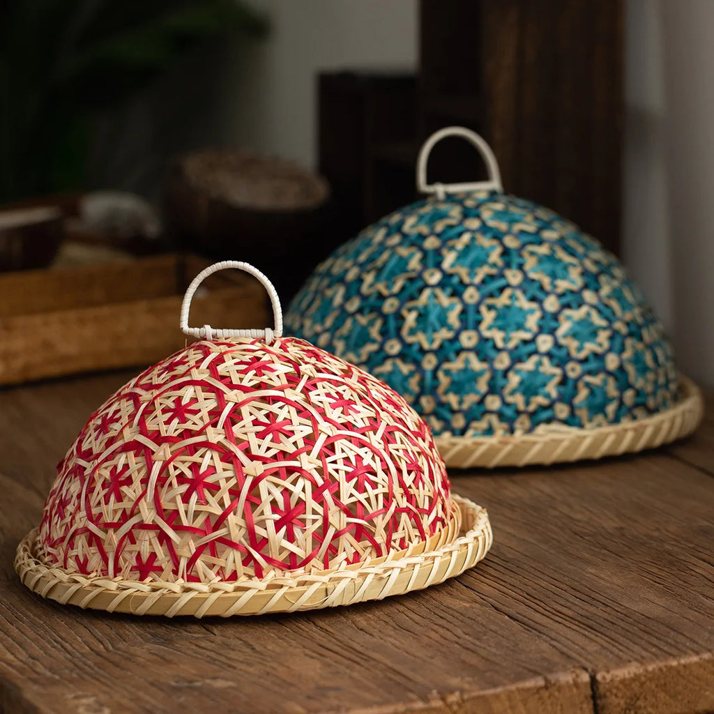 Hand-Woven Rattan Basket with Lid – Dust-Proof Food Cover Rattan Food Basket PLUSH