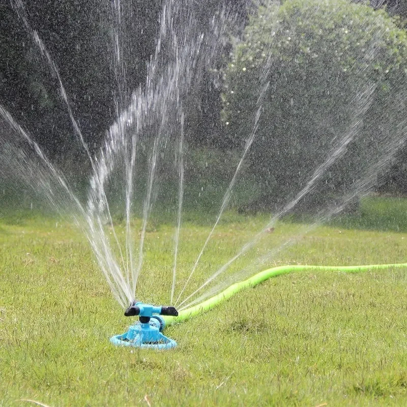 360° Auto-Rotating Garden Sprinkler Nozzle – Adjustable Spray Garden Sprinkler Nozzle PLUSH