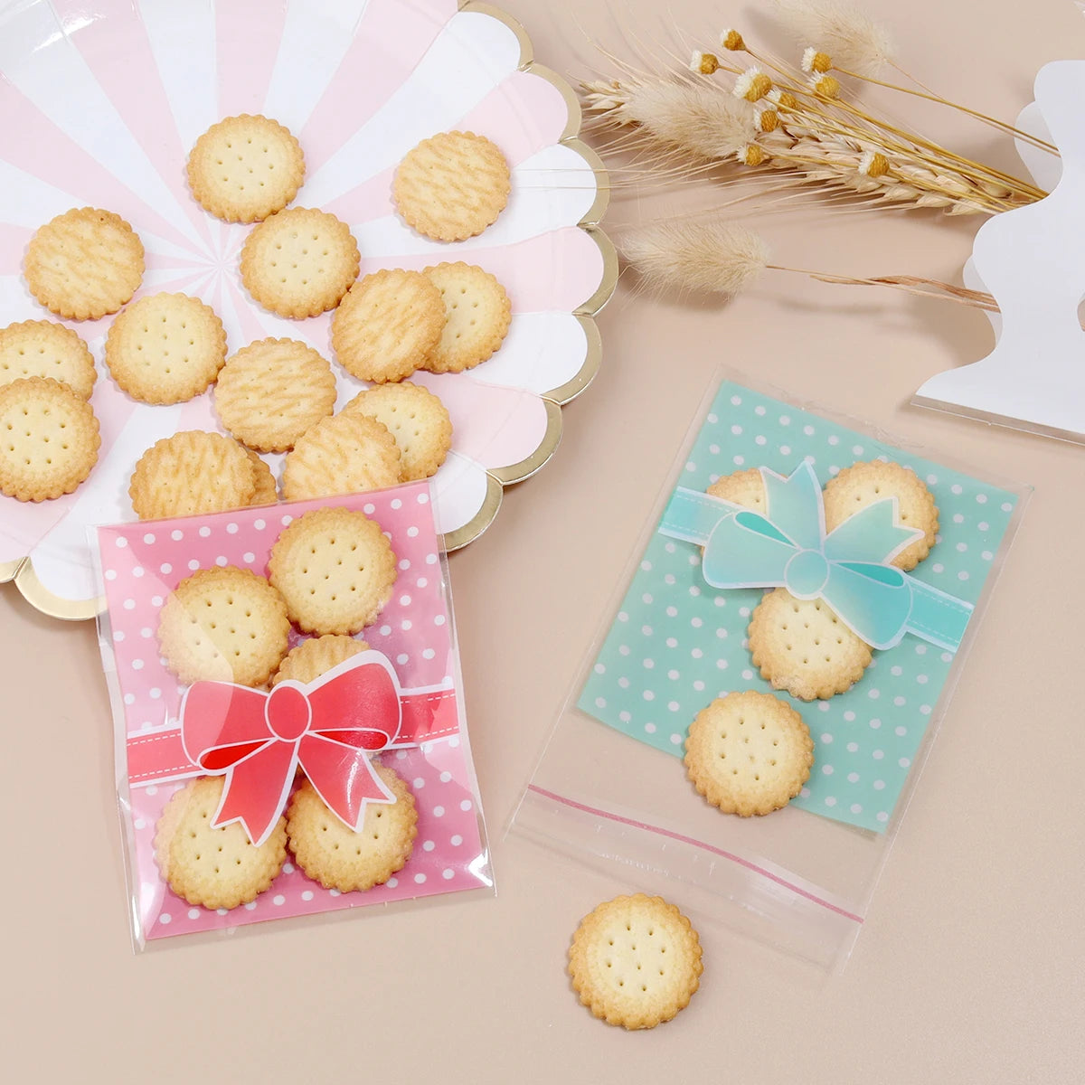 100-200pcs Self-Adhesive Polka Dot Bowknot Plastic Gift Bags Gift Packaging Bags PLUSH