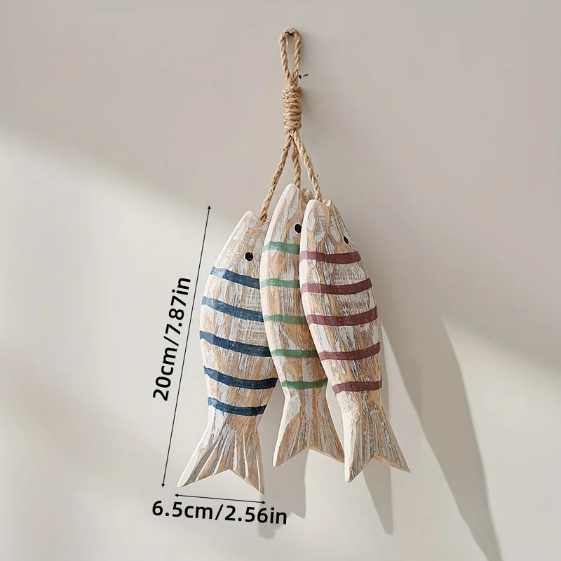 Rustic Wooden Fish Wall Hanging Set – Nautical Coastal Décor Wall Hanging Decor PLUSH 3pcs striped fish