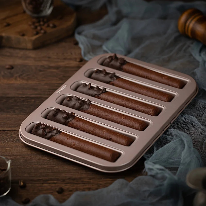 Non-Stick 6-Cavity Baking Pan – Financier, Muffin & Éclair Mold Non-Stick Baking Pan PLUSH
