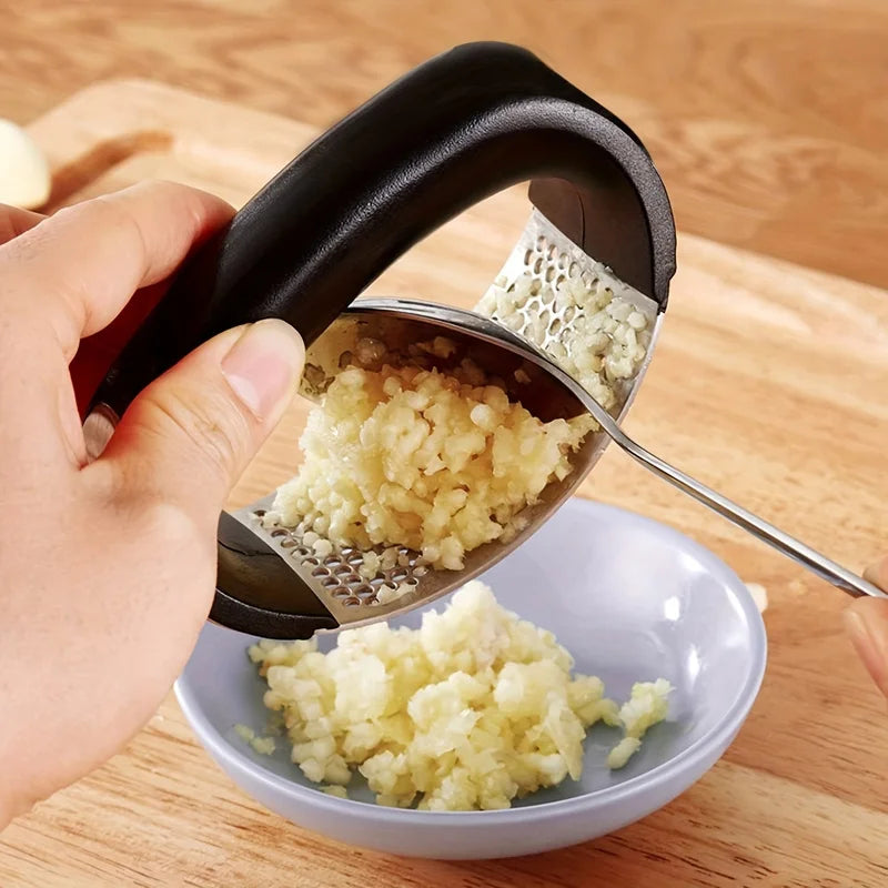 Stainless Steel Garlic Press – Manual Mincer & Paste Maker Garlic Press PLUSH