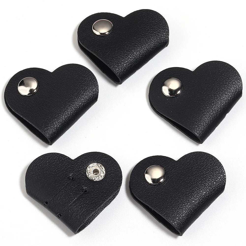 5pcs Heart PVC Cable Clips – Cord & Wire Organizer Holder Cable Organizer Clips PLUSH black