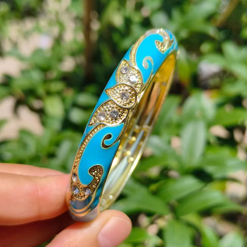 Cloisonné Crown Bangle – Vintage Bohemian Gold-Tone Bracelet Enamel Bangle Bracelet PLUSH 5