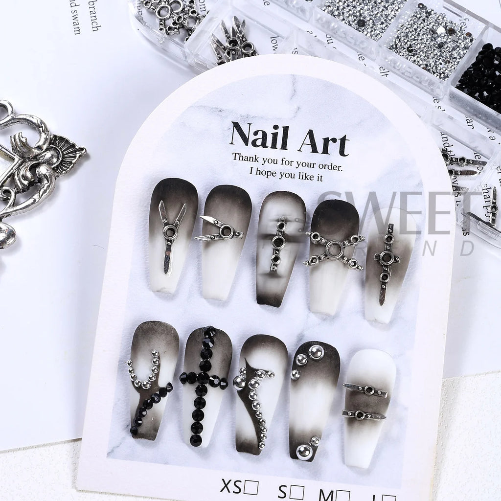 12-Grid Gothic Punk Nail Art Decor – Rhinestone & Rivets Set Nail Art Decoration PLUSH