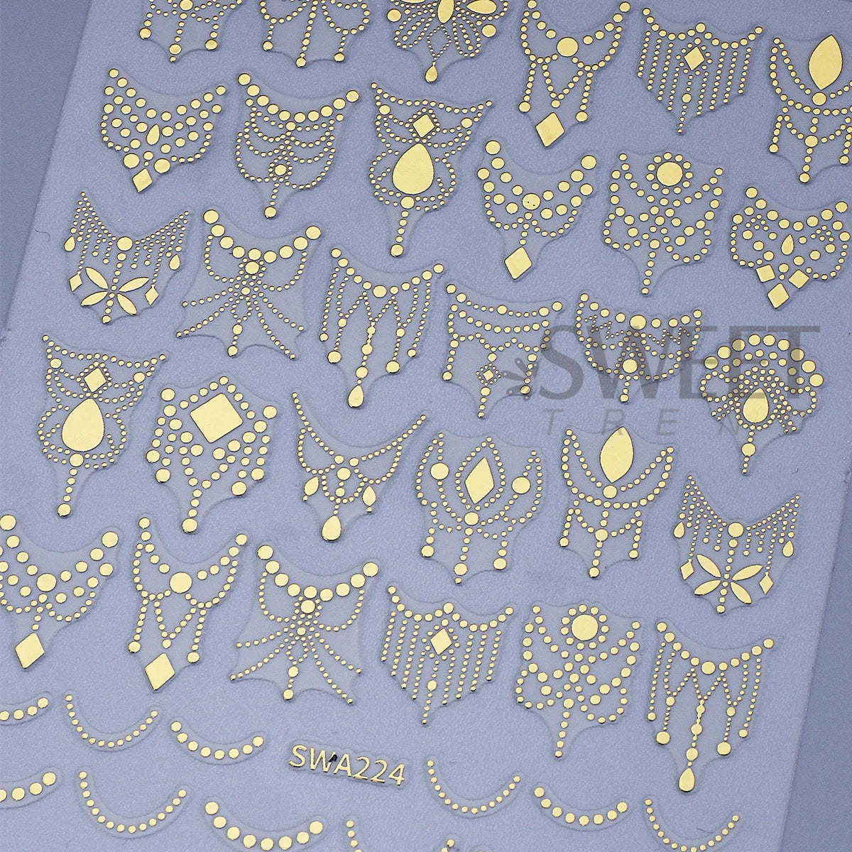 Retro Pearl Lace Nail Stickers – Mandala Floral Decals 4/5pcs Nail Art Stickers PLUSH