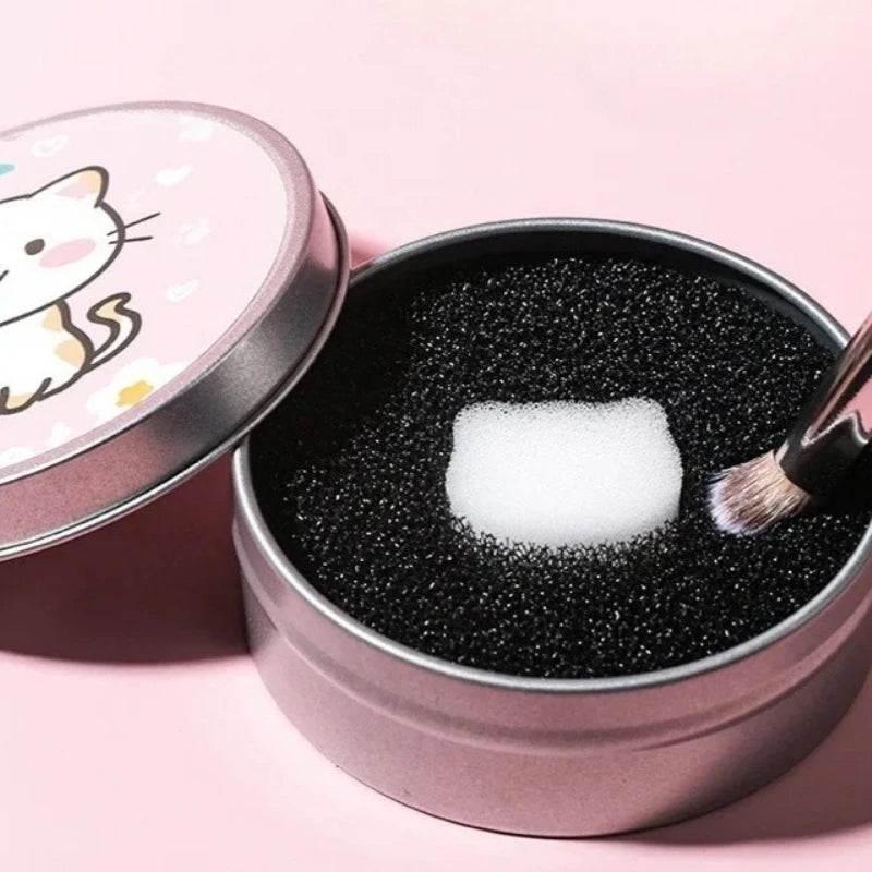 Cartoon Cat Makeup Brush Cleaner Set – Portable Sponge Case Makeup Brush Cleaner PLUSH