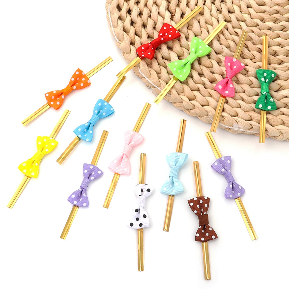 30pcs Polka Dot Bow Twist Ties Gold Wire – Gift Bag Seals Gift Bow Twist Ties PLUSH