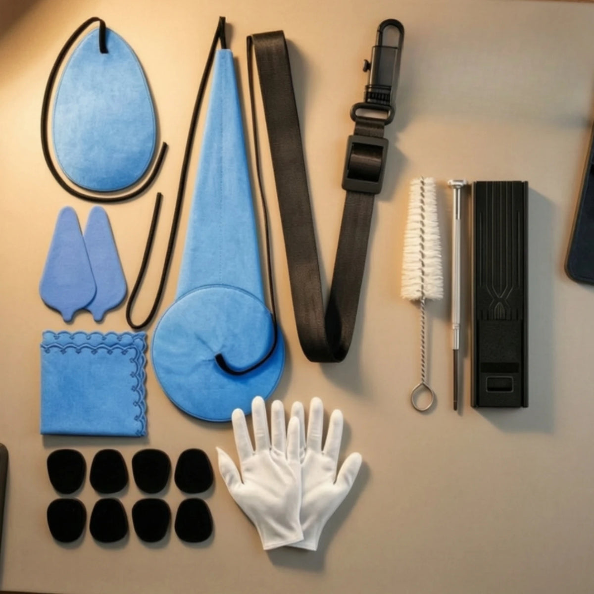 Saxophone Cleaning Kit 12-Piece with Zippered Case Instrument Cleaning Kit PLUSH