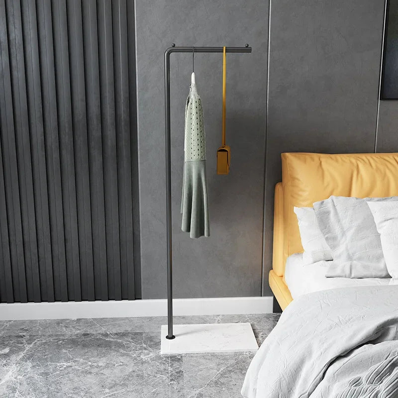 Scandinavian Metal Valet Stand – Freestanding Suit & Clothing Rack Valet Stand PLUSH