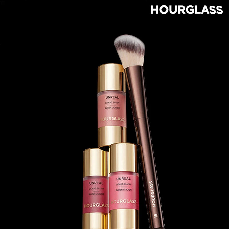 HOURGLASS No.15 Liquid Blush, Contour & Powder Makeup Brush Makeup Brush PLUSH