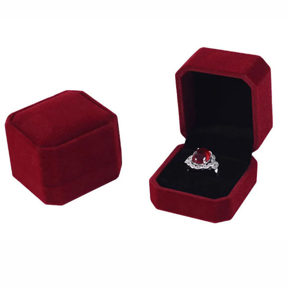Velvet Jewelry Box – Earring & Ring Storage Display Case Jewelry Display Box PLUSH wine red