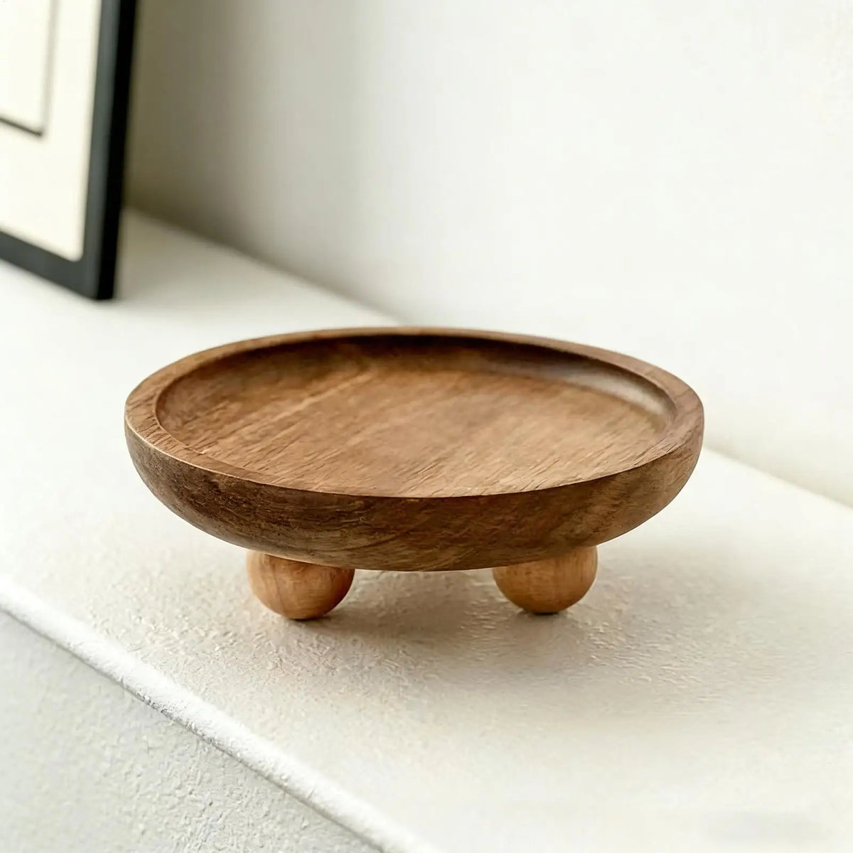 Round Wooden Decorative Tray – Vanity & Desktop Organizer Decorative Storage Tray PLUSH