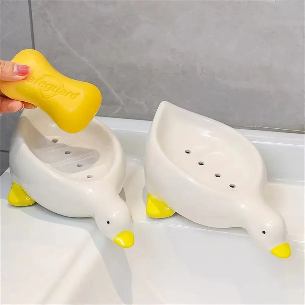 Duck-Shaped Self-Draining Soap Tray – Bathroom Soap Holder Soap Dish Tray PLUSH