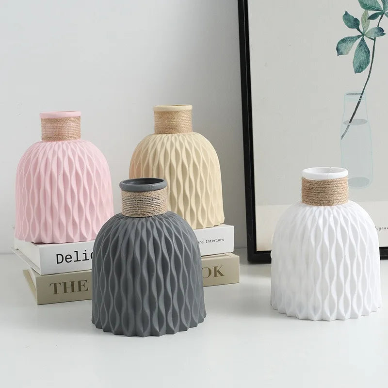 Pineapple Pattern Faux Ceramic Plastic Vase | Home Décor Decorative Vase PLUSH