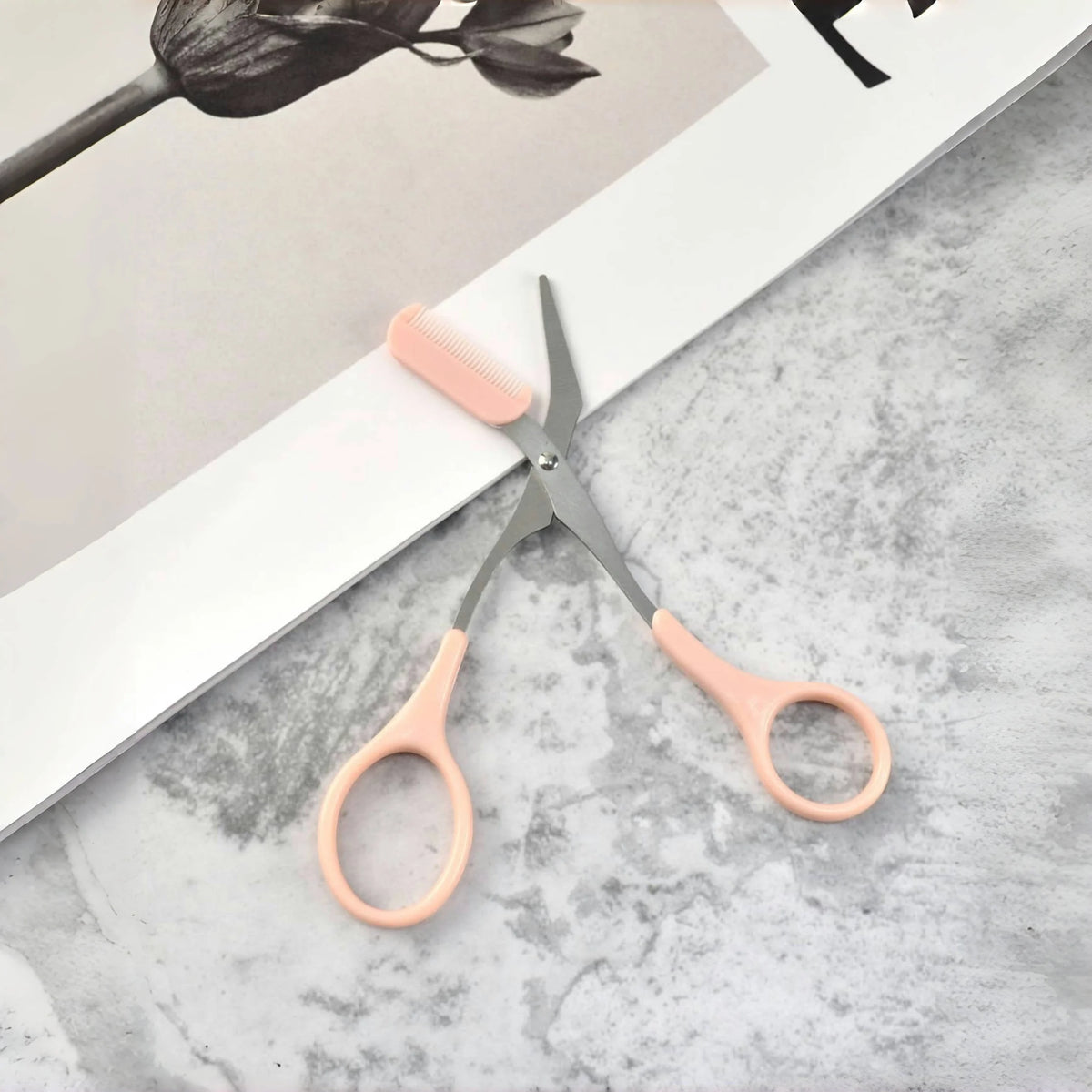 2pcs Stainless Steel Eyebrow Scissors with Built-In Comb Eyebrow Grooming Scissors PLUSH