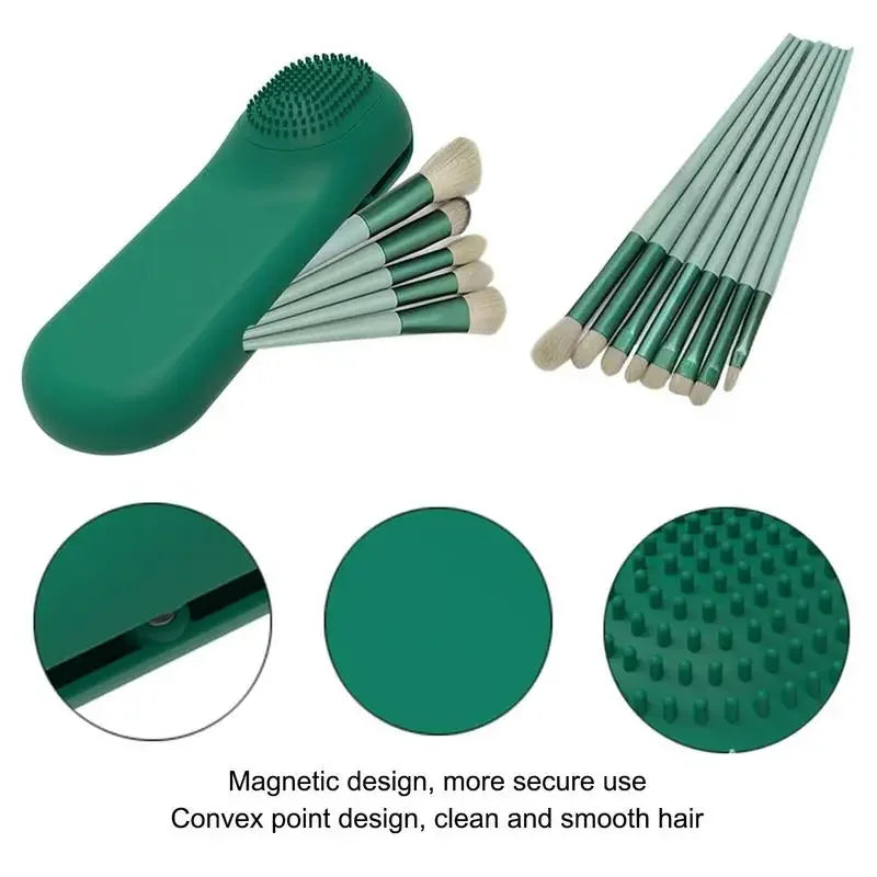 Silicone Magnetic Makeup Brush Holder – Travel Cosmetic Bag Makeup Brush Holder PLUSH