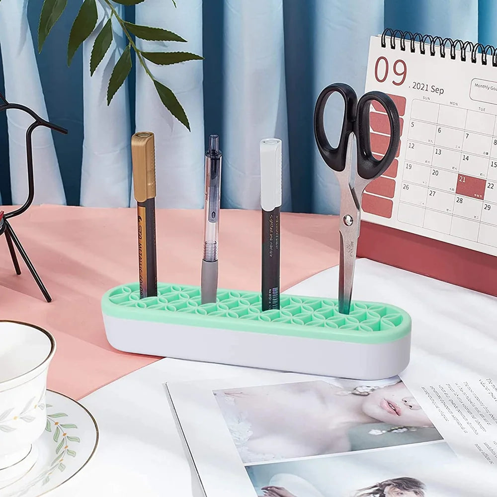 Silicone Makeup & Nail Brush Holder Organizer Stand Rack Brush Holder Organizer PLUSH