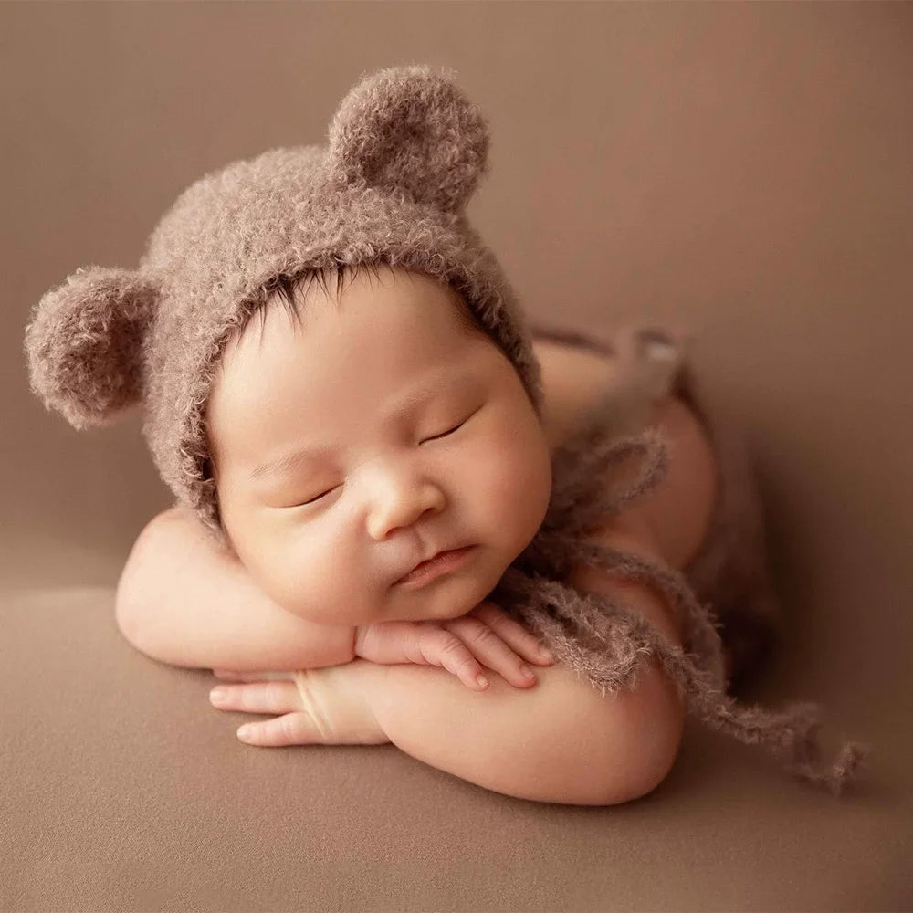 Knitted Bear Balloon Prop – Baby Photography Accessory Baby Photography Prop PLUSH