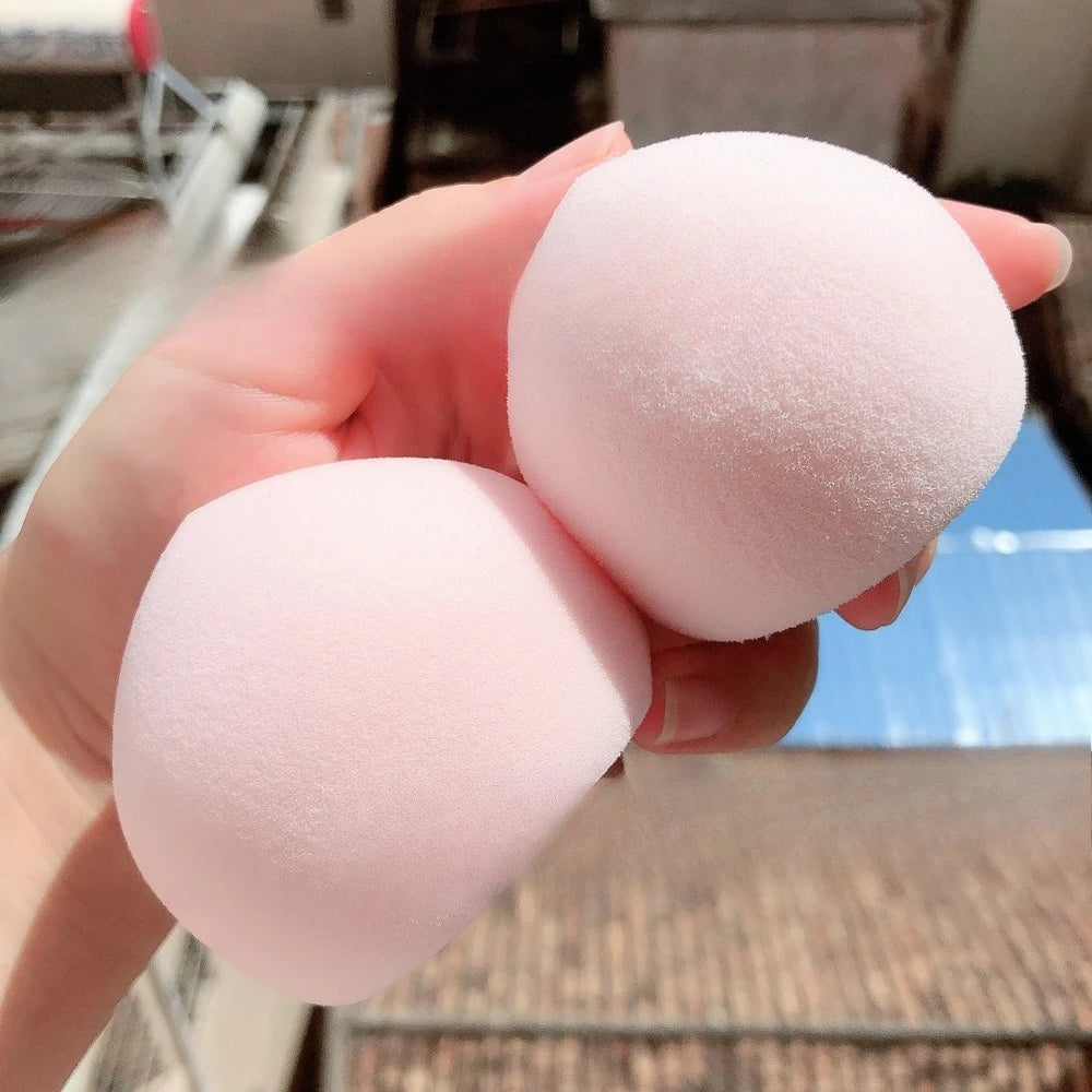 Super Soft Makeup Sponge Blender – Foundation & Concealer Puff Makeup Sponge Blender PLUSH