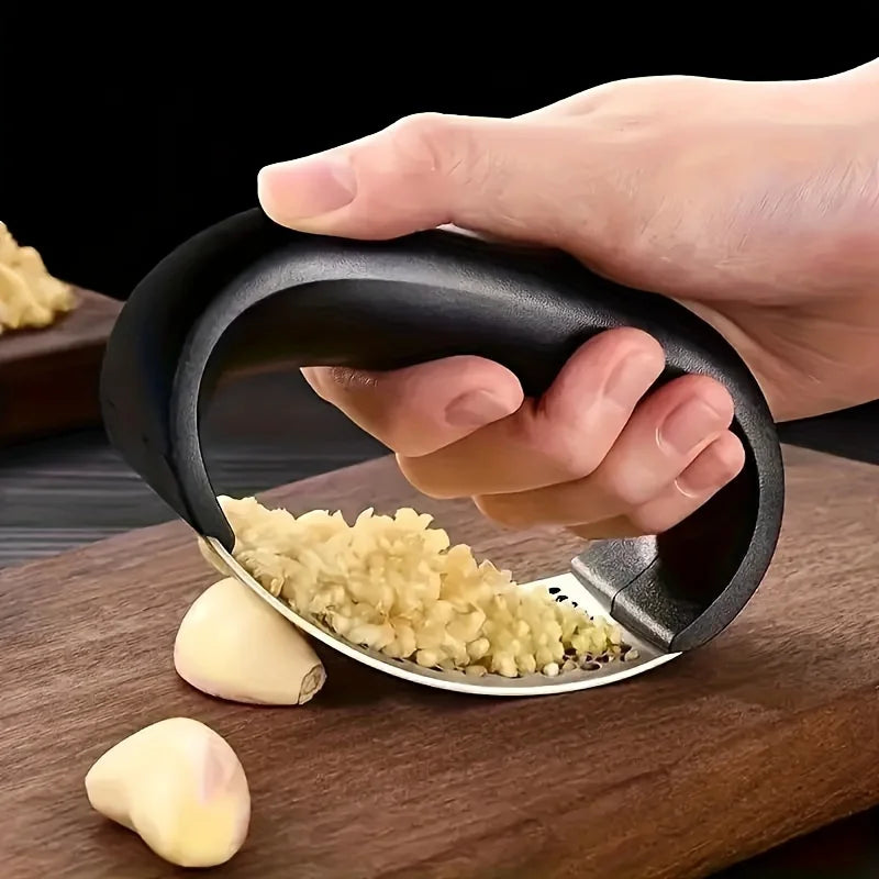 Stainless Steel Garlic Press – Manual Mincer & Paste Maker Garlic Press PLUSH