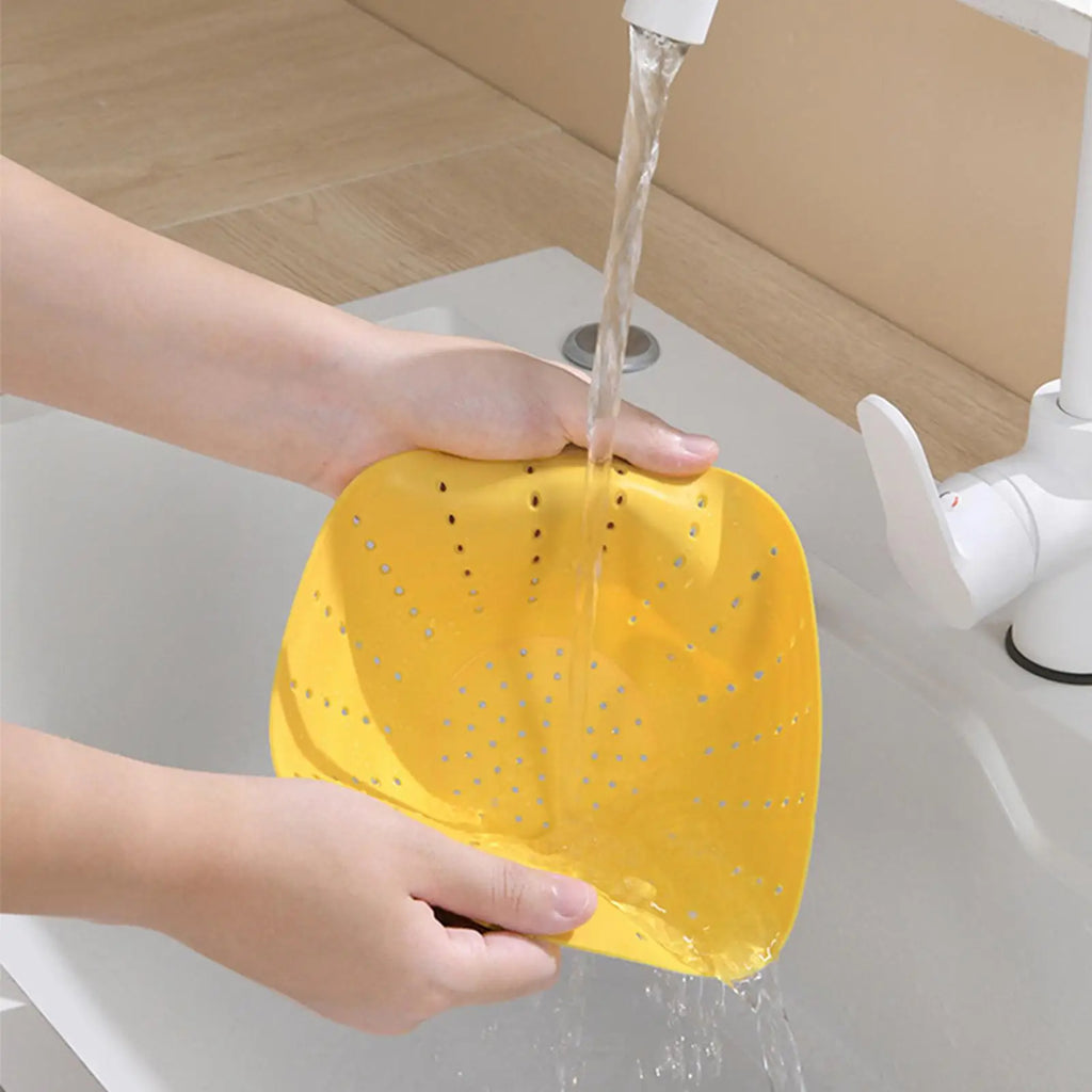 Foldable Silicone Strainer Bowl – Fruit & Veggie Colander Silicone Colander PLUSH