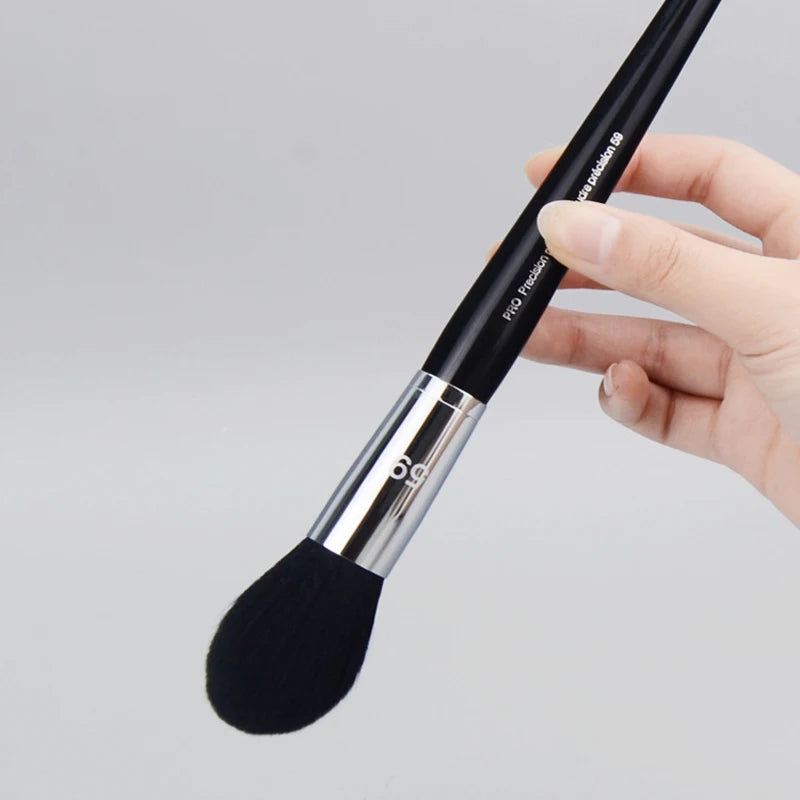 PLUSH SEP #59 Flame Shape Pro Powder & Blush Makeup Brush Makeup Powder Brush PLUSH