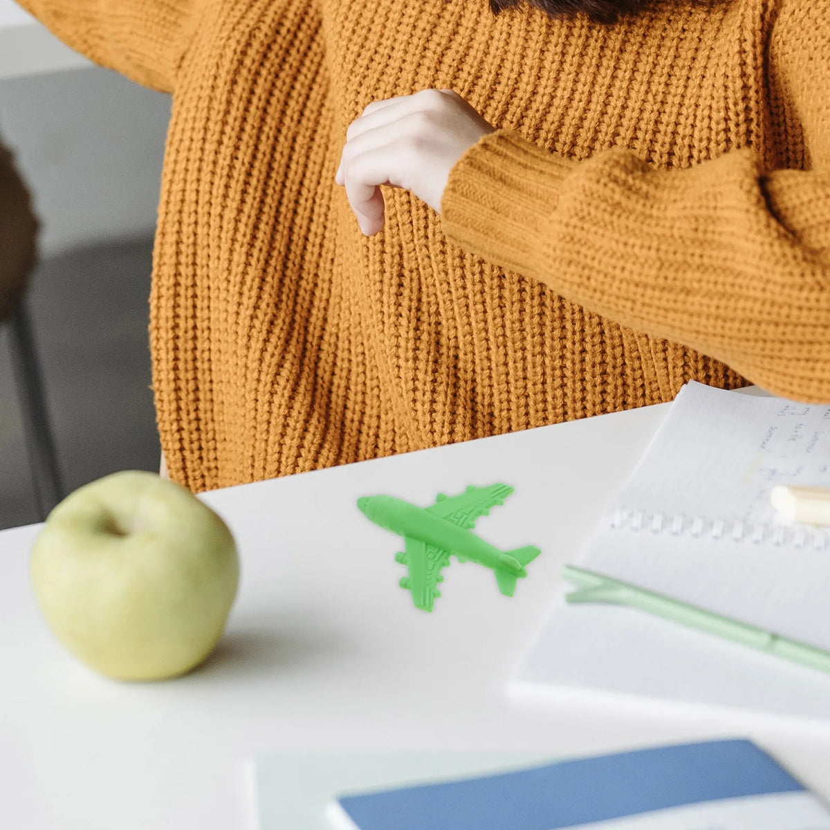 12pcs Airplane Shaped Erasers – Fun Kids School Supplies Novelty Erasers PLUSH Default Title