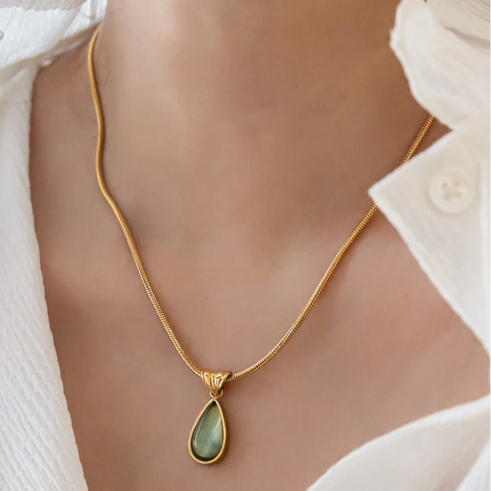 Olive Green Drop Pendant Necklace – Snake Chain Vintage Style Pendant Necklace PLUSH