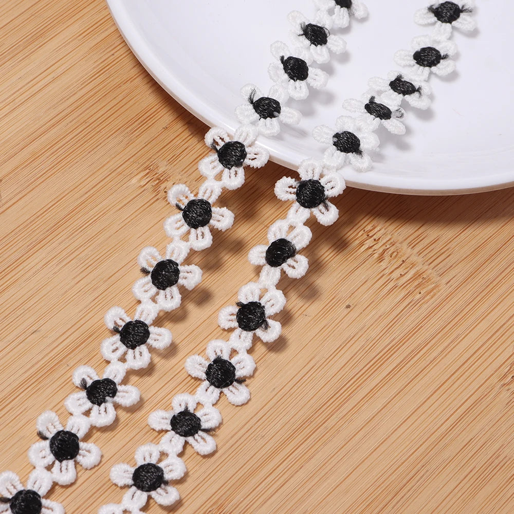 3 Yards Flower Lace Trim 1.5cm Polyester – DIY Craft Decor Lace Trim Ribbon PLUSH black 1.5cm