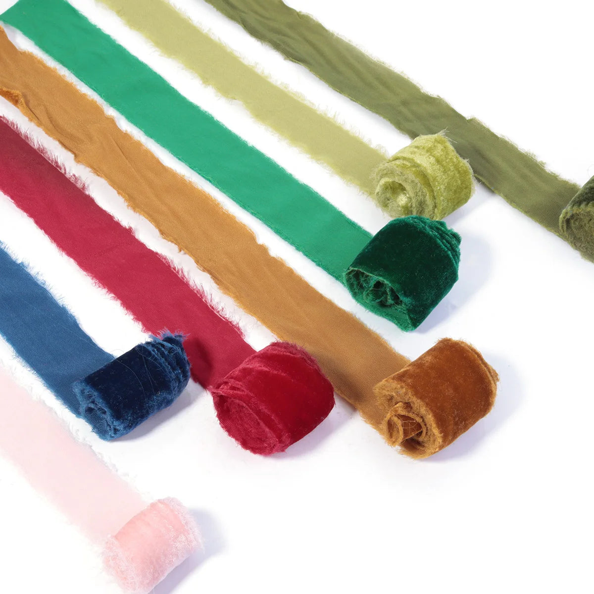 4cm Frayed Edge Velvet Ribbon 1.5yd – Wedding & Gift Wrap Velvet Craft Ribbon PLUSH