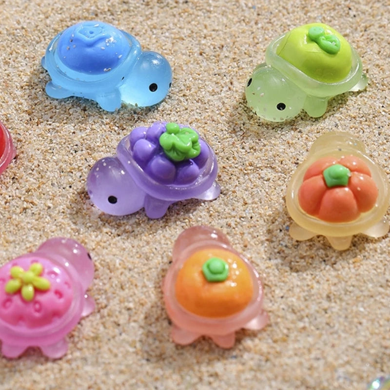 10pcs Mini Glow Resin Turtle Figurines – Dollhouse Desk Decor Miniature Figurines PLUSH