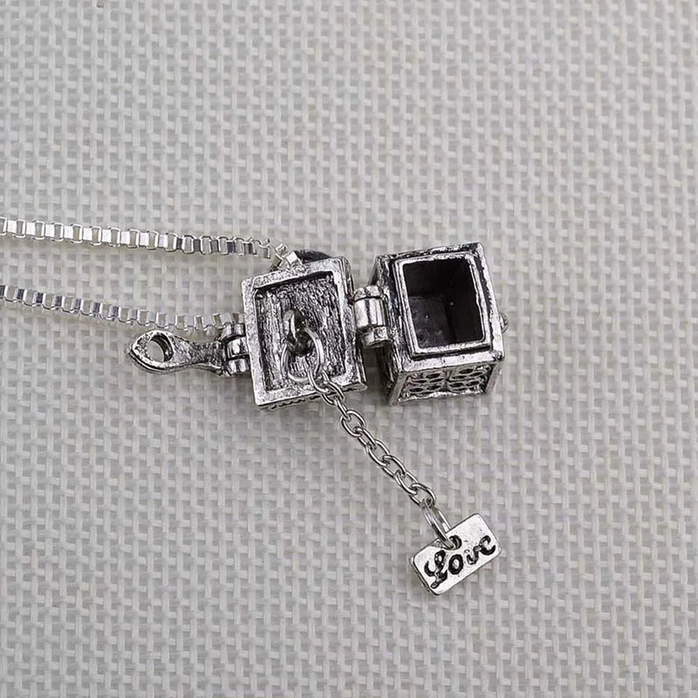 Vintage Antique Silver Keepsake Locket Pendant Necklace Keepsake Locket Necklace PLUSH