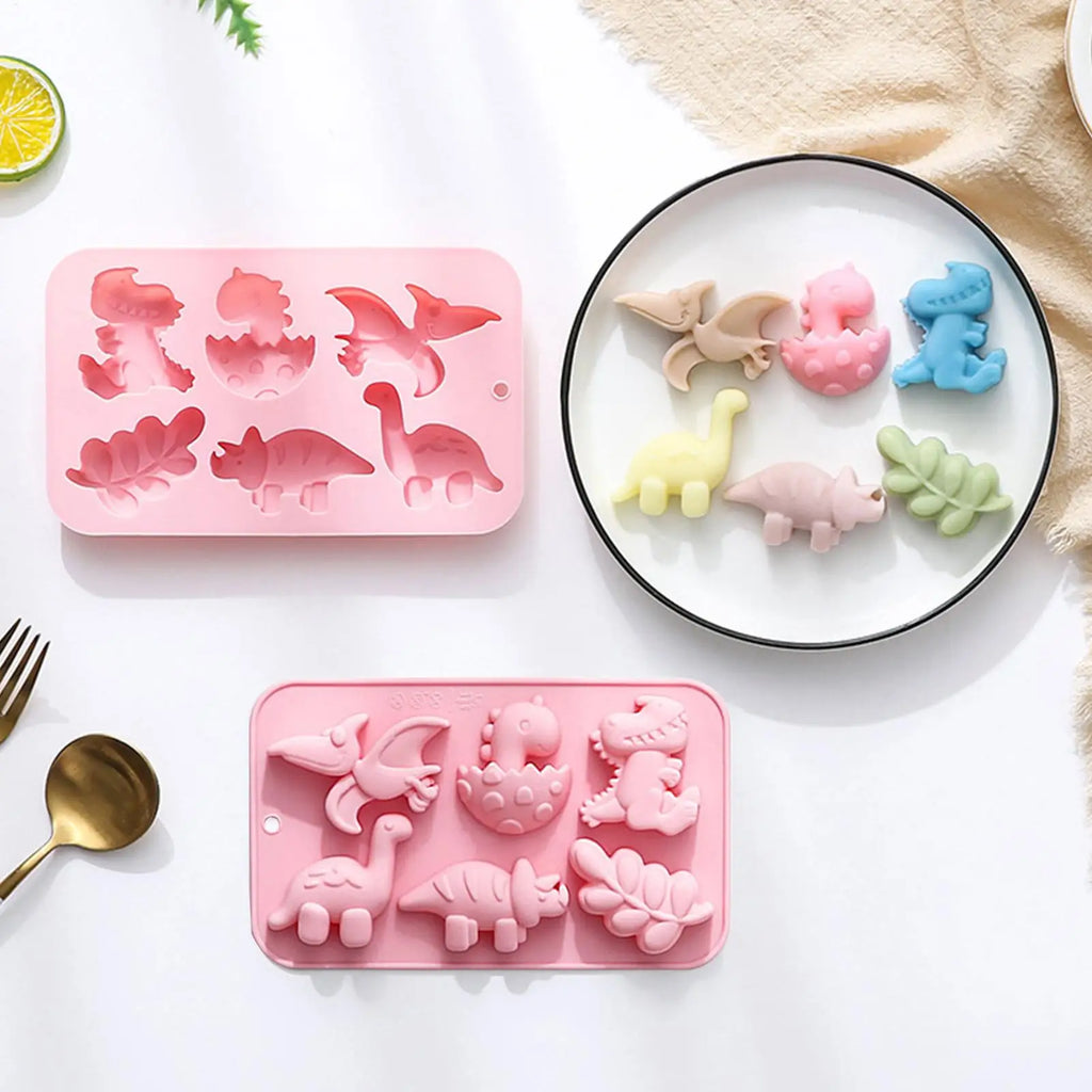 6-Cavity Dinosaur Silicone Mold – Chocolate, Candy & Cake Silicone Baking Mold PLUSH