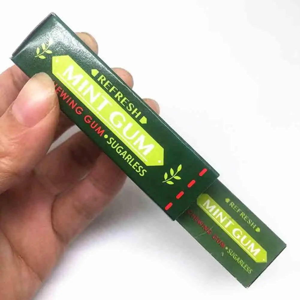 2pcs Cockroach Chewing Gum Prank Toy – April Fool's Fun Novelty Prank Toy PLUSH