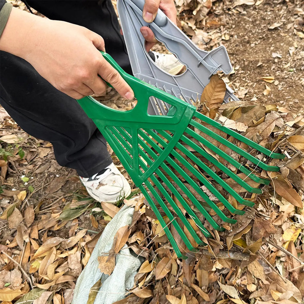 Wide-Head Garden Leaf Rake – Durable Lightweight Yard Tool Garden Leaf Rake PLUSH A